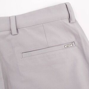 NEW Greg Norman ML75 Microlux Golf Stretch‎ Shorts Men's Size 32 Gray Flat Front
